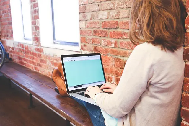 L'impact de l'Intelligence Artificielle sur l'Éducation