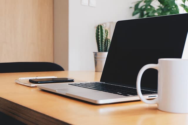 Comment l'Informatique Edge Transforme les Métiers de Demain